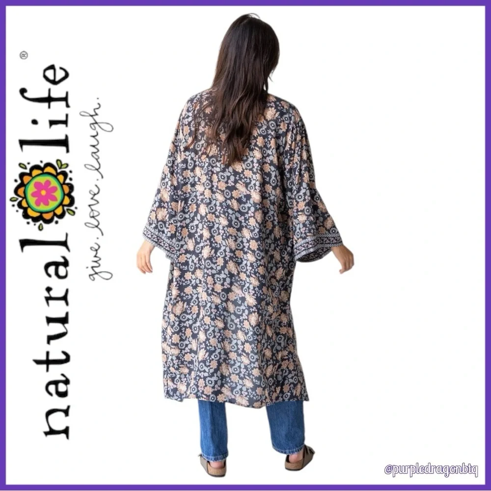 NATURAL LIFE Floral Kimono Wrap - Navy and Beige - Picture 4 of 4